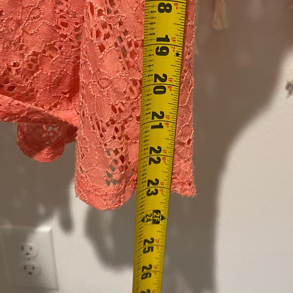 Almost Famous See-Through Peplum Blouse Size L - Picture 5 of 5